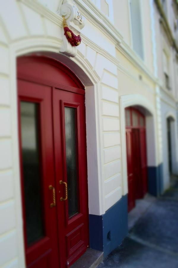 La Tour Notre Dame Bed & Breakfast Boulogne-sur-Mer Exterior foto